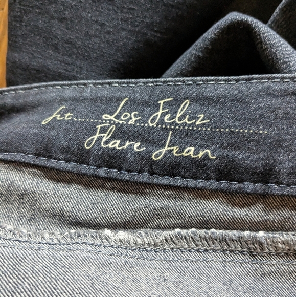 Hot in Hollywood Medium Blue Dark Wash Pull On Los Feliz Flare Jeans - Picture 9 of 11